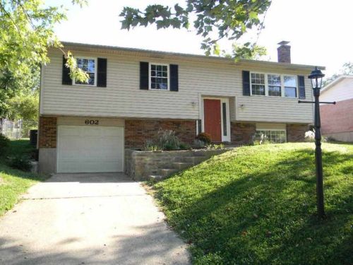 602 Stevenson Rd, Covington, KY 41018-2403
