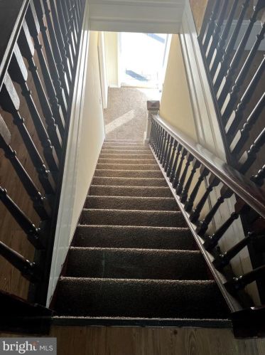 215 Central Ave, Cheltenham PA  19012-2219 exterior