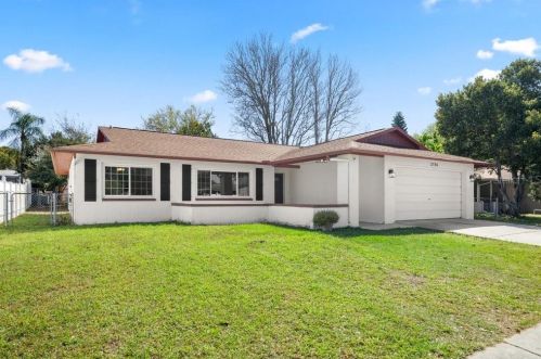 2536 Ochatilla Rd, Tarpon Springs, FL 34691-3124