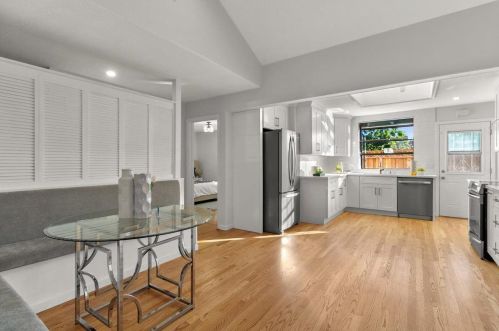 961 Selby Ln, San Jose CA  95127-1151 exterior