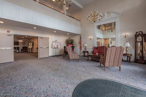 9301 Richmond Rd, West Milford Lakes NJ  07480-5131 exterior