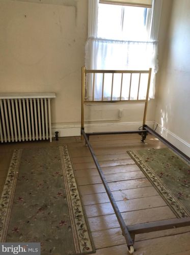 674 Lamberton St, Trenton NJ  08611-2912 exterior