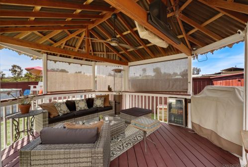 3007 Byron Lindsey Way, National City CA  91950-6255 exterior