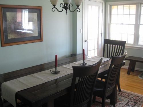 109 Moore Hill Dr, Southington CT  06489-2929 exterior