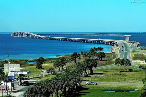 1804 Gulf Bch Dr, Saint George Island FL  32328-2827 exterior