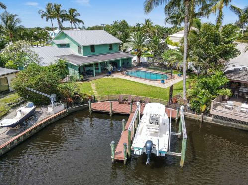 1489 Seahawk Way, Palm City FL  34990-4249 exterior