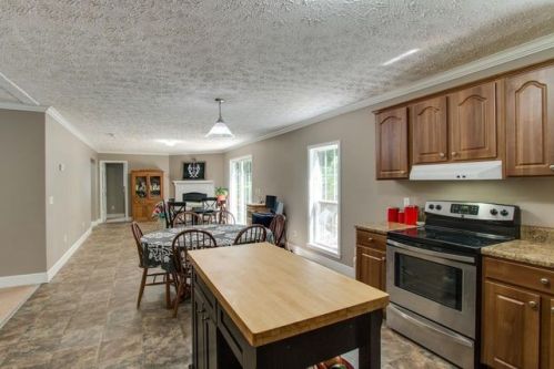 472 Plunkett Creek Rd, New Middleton, TN 38563-6531