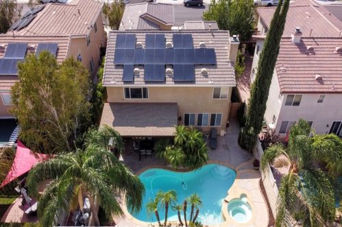 30416 Mallorca Pl, Santa Clarita CA  91384-4787 exterior