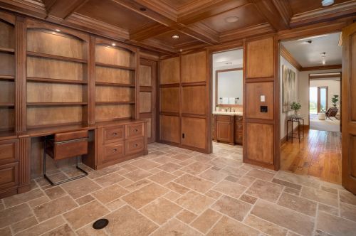 8411 Run Of The Knolls Ct, San Diego CA  92127 exterior