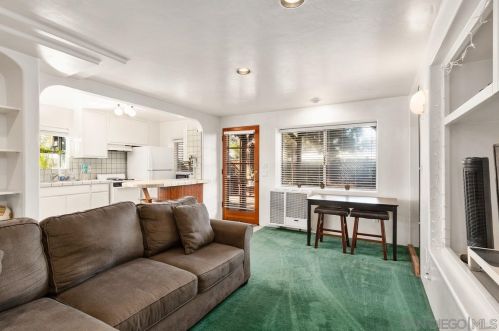 4273 Dawes St, San Diego CA 92109-1230 exterior