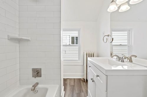 234 Berkley Ave, Pittsburgh PA  15221-4803 exterior