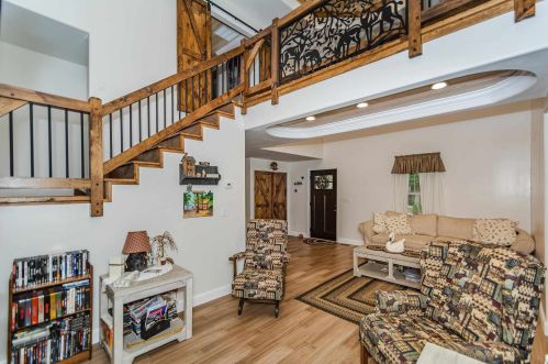 22 Lower Camp Rd, Northwood NH  03261-4340 exterior