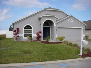 422 Delancey Dr, Davenport, FL 33837-3600