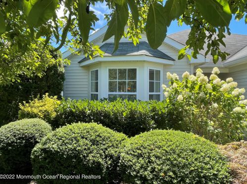 58 Ivy Hill Rd, Lakewood NJ  08701-5772 exterior