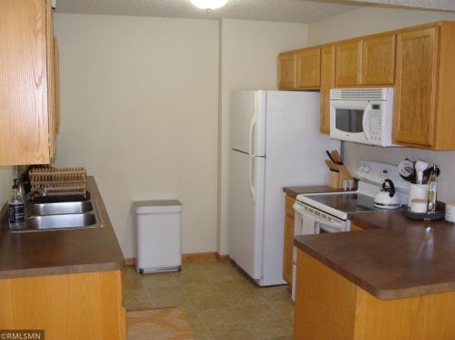 155 Oakmont Ln, Red Wing, MN 55066-6043