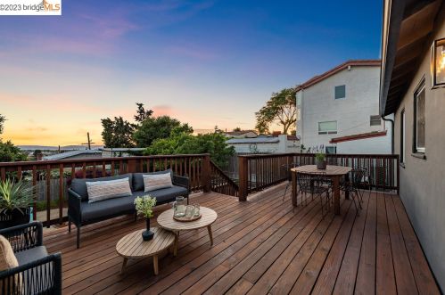 4817 Brookdale Ave, Oakland CA  94619-2510 exterior