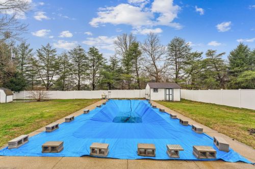 175 Helen Rd, Pataskala OH  43062-9313 exterior