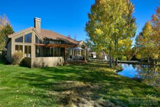 19305 Goose Creek Ct, Bend, OR 97702-1157