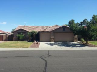 8759 Fargo Dr, Peoria, AZ 85382-3763