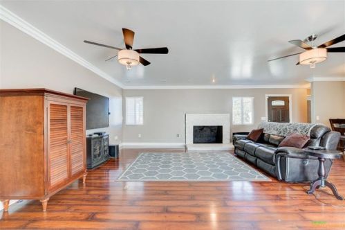 1915 Ranchito Ln, Alpine, CA 91901-2835
