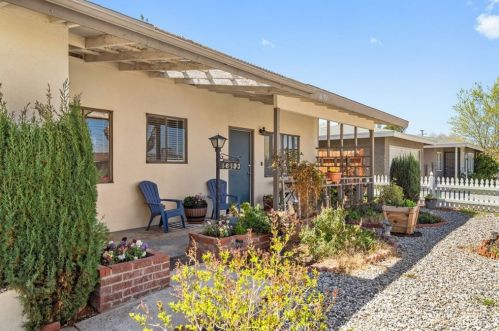 16193 Colina St, Victorville CA  92395-3610 exterior