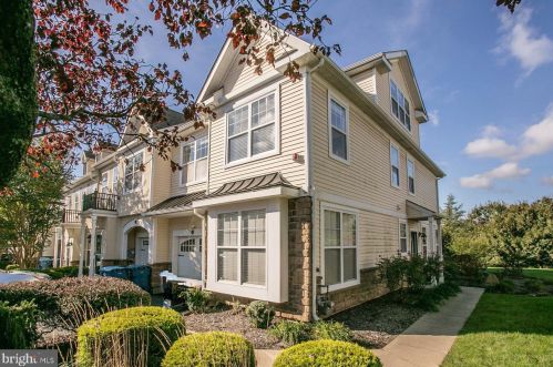 46 Old Cedarbrook Rd, Wyncote PA  19095-2039 exterior