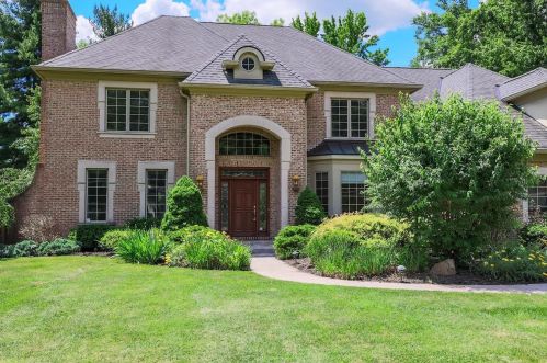 7225 Algonquin Dr, Cincinnati, OH 45243-3513