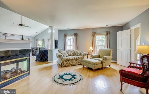 12664 Crabtree Falls Dr, Bristow VA  20136-2161 exterior