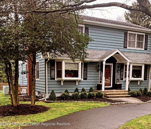 225 Green Grove Rd, Tinton Falls, NJ 07712-3104