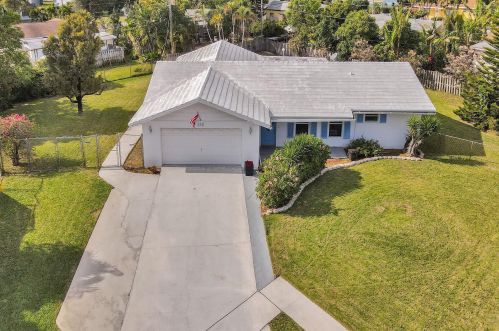 135 28th Ct, Boynton Beach, FL 33435-7612
