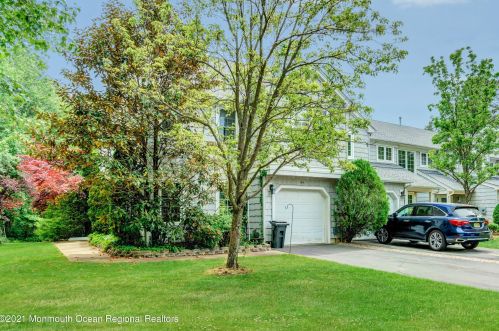 44 Pier, Bricktown, NJ 08723-4704