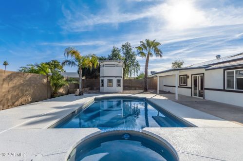 15849 20 Pl, Phoenix AZ 85022-4005 exterior