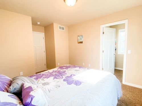 536 Falk Dr, Edgerton WI  53534-2159 exterior