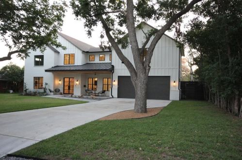 1509 El Campo Dr, Dallas TX 75218-3523 exterior