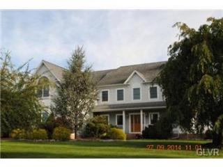 362 Little Creek Dr, Nazareth, PA 18064-8575