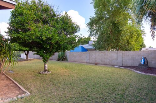 3651 Aire Libre Ave, Phoenix AZ 85032-2812 exterior