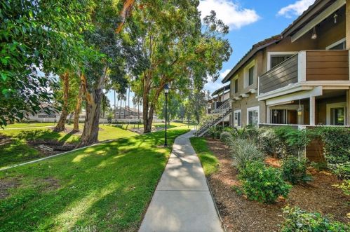 3739 Country Oaks Loop, Ontario, CA 91761-0158