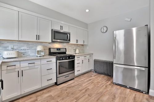 14 Ellenton Ave, New Rochelle NY  10801-1906 exterior