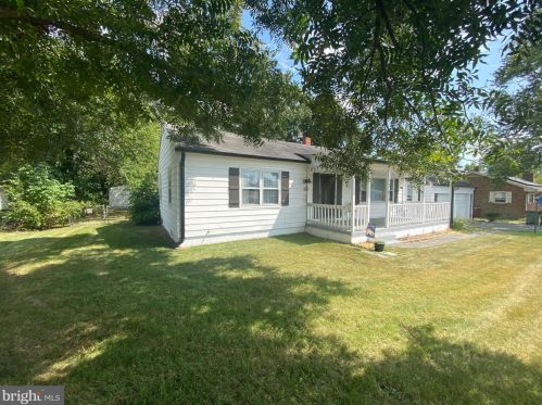 1705 Bragg Rd, Fredericksburg VA  22407-4923 exterior
