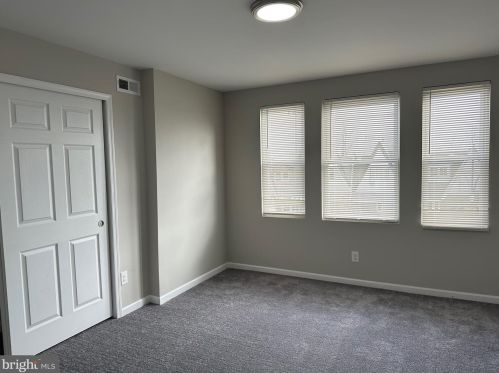 5142 8th St, Philadelphia PA  19120-3108 exterior