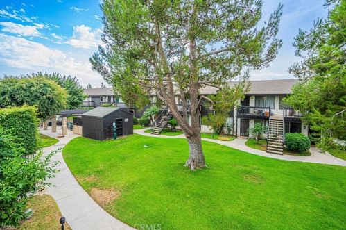 7100 Cerritos Ave, Stanton CA  90680-2003 exterior