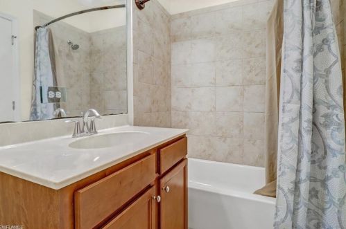 7797 Bristol Cir, Naples FL  34120-0702 exterior