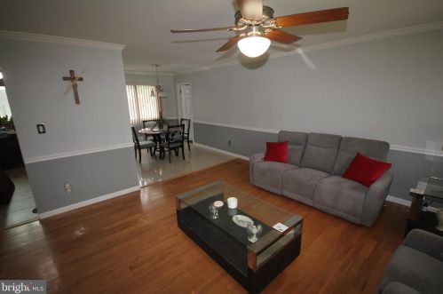 2320 Klockner Rd, Trenton, NJ 08690-3408