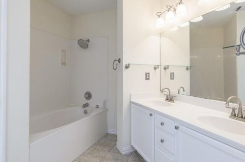 305 Tamara Dr, Georgetown TX  78628-8993 exterior