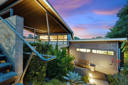 1101 Canyon Edge Dr, Austin, TX 78733-2613