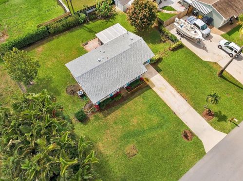 5324 Greenwood Dr, Delray Beach FL  33484-1133 exterior