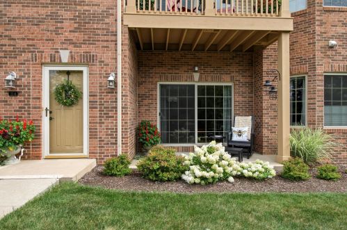 5537 34th St, Kenosha, WI 53144-1471