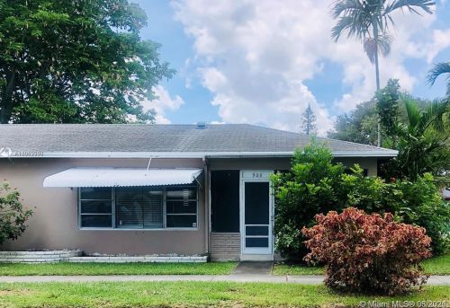 908 17th Ave, Hollywood, FL 33020-6109