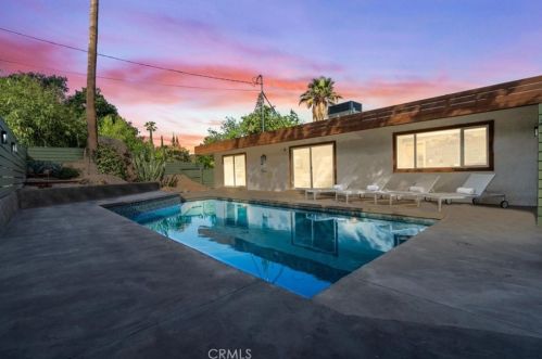 4207 Miramonte Pl, Riverside CA  92501-3054 exterior