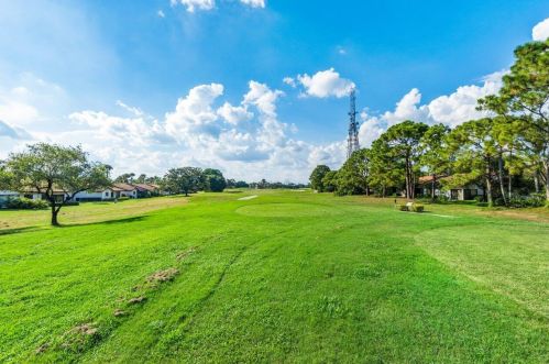 2800 Willowood Cir, Palm City FL  34990-4636 exterior